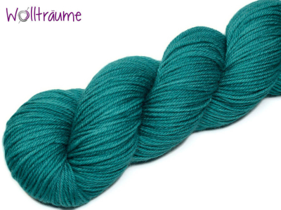 Lilly DK teal, handgefärbte Wolle von wollträume